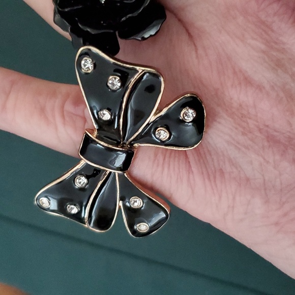 4 Rings - Picture 2 of 6